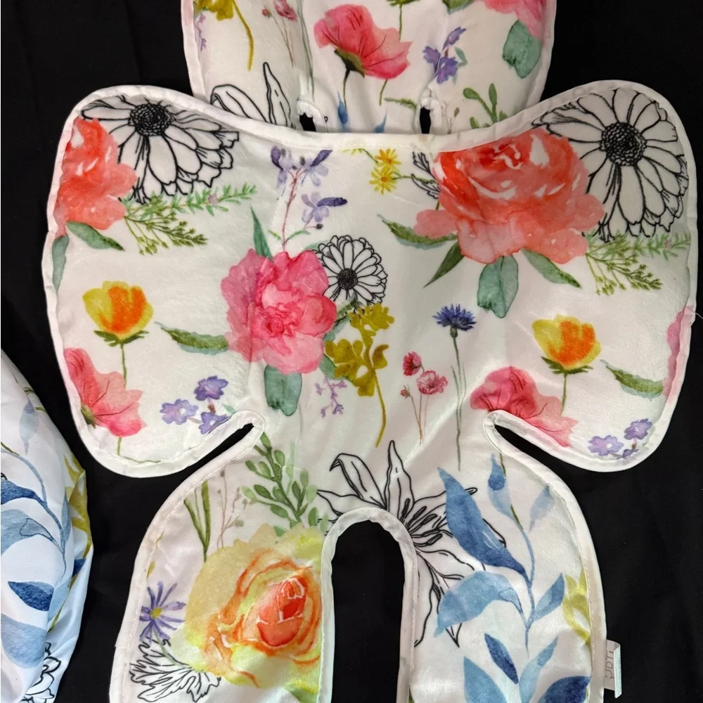 EUC infant seat cover and liner